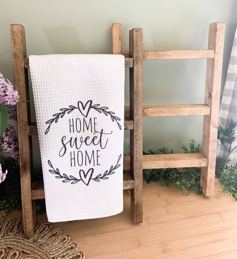 Montgomery Creek Designs - Wooden Tea Towel ladder