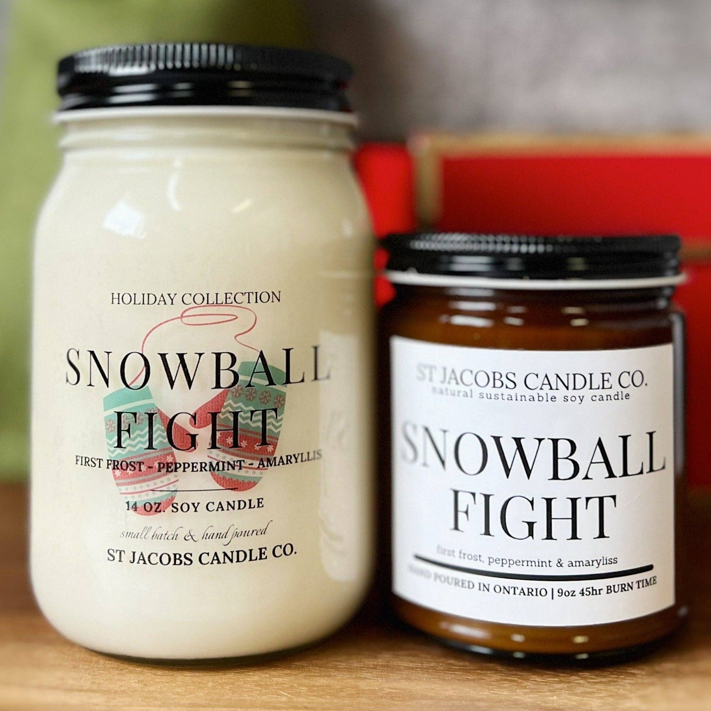 🎅🦌Holiday Season 2023❄️SNOWBALL FIGHT☃️ Natural Soy Candle: 14 Ounces
