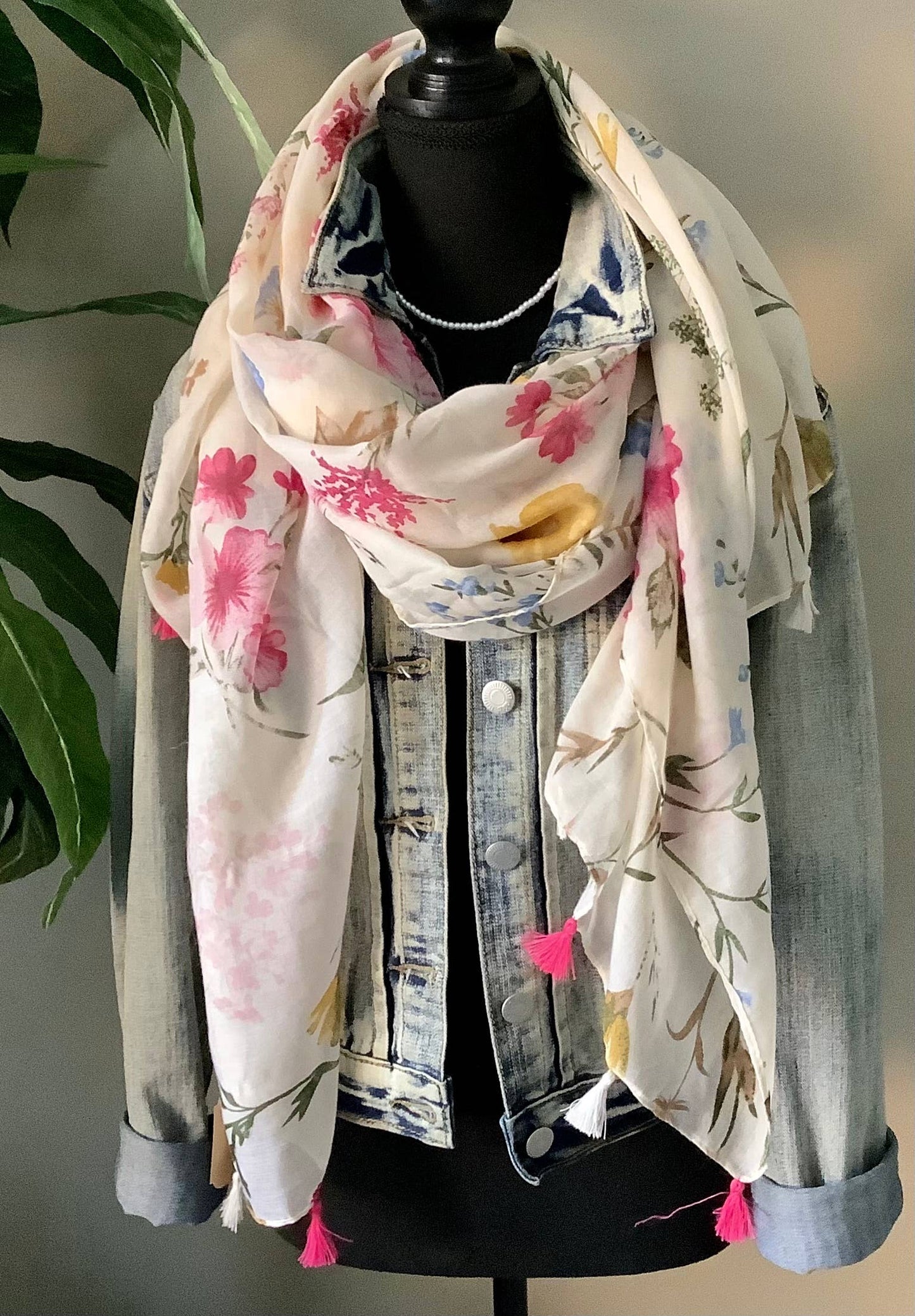 Beautifull Boundaries - Scarf womens, Scarf lightweight-pretty flowers