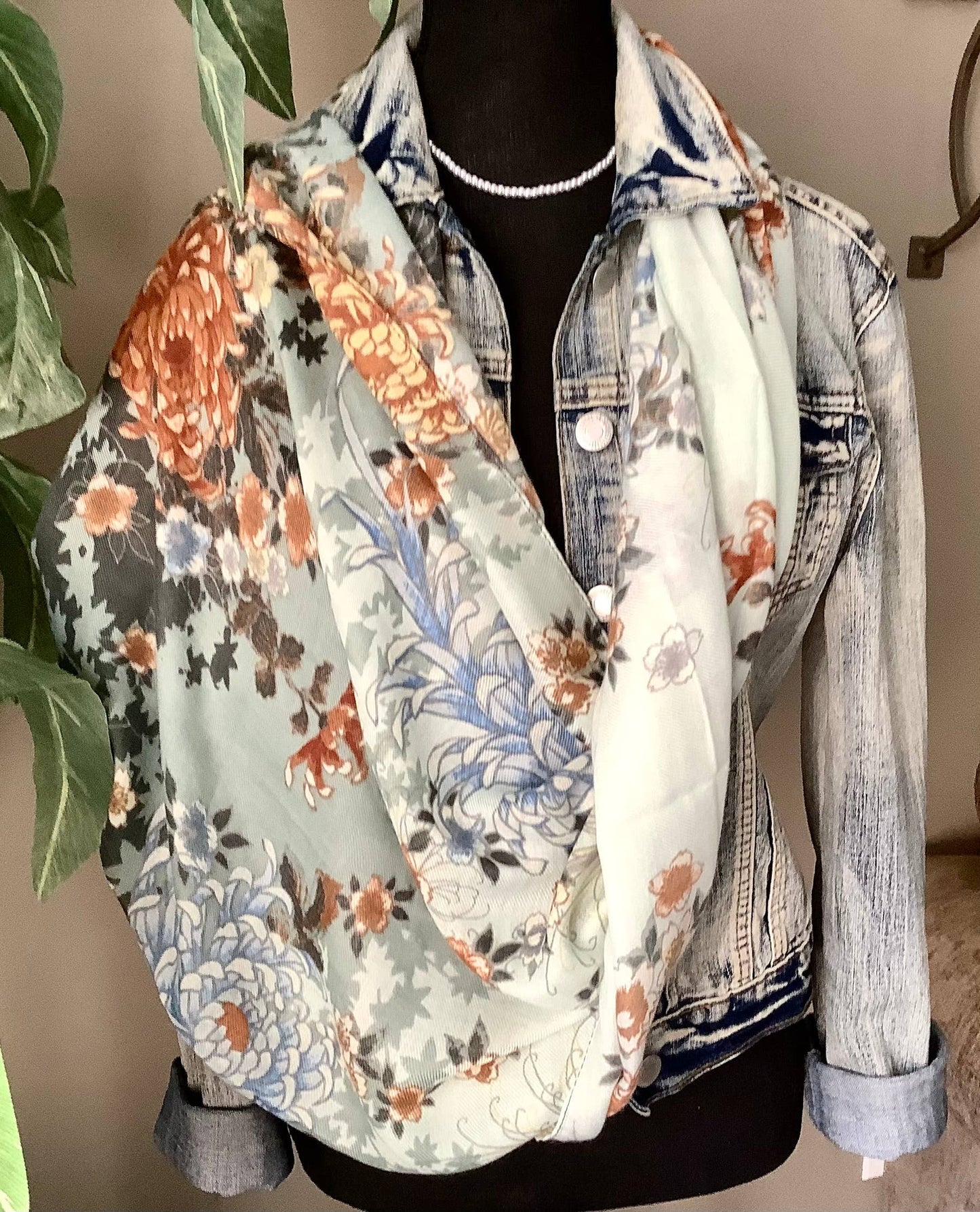 Beautifull Boundaries - Scarf, womens scarf, Lightweight scarf-grey garden