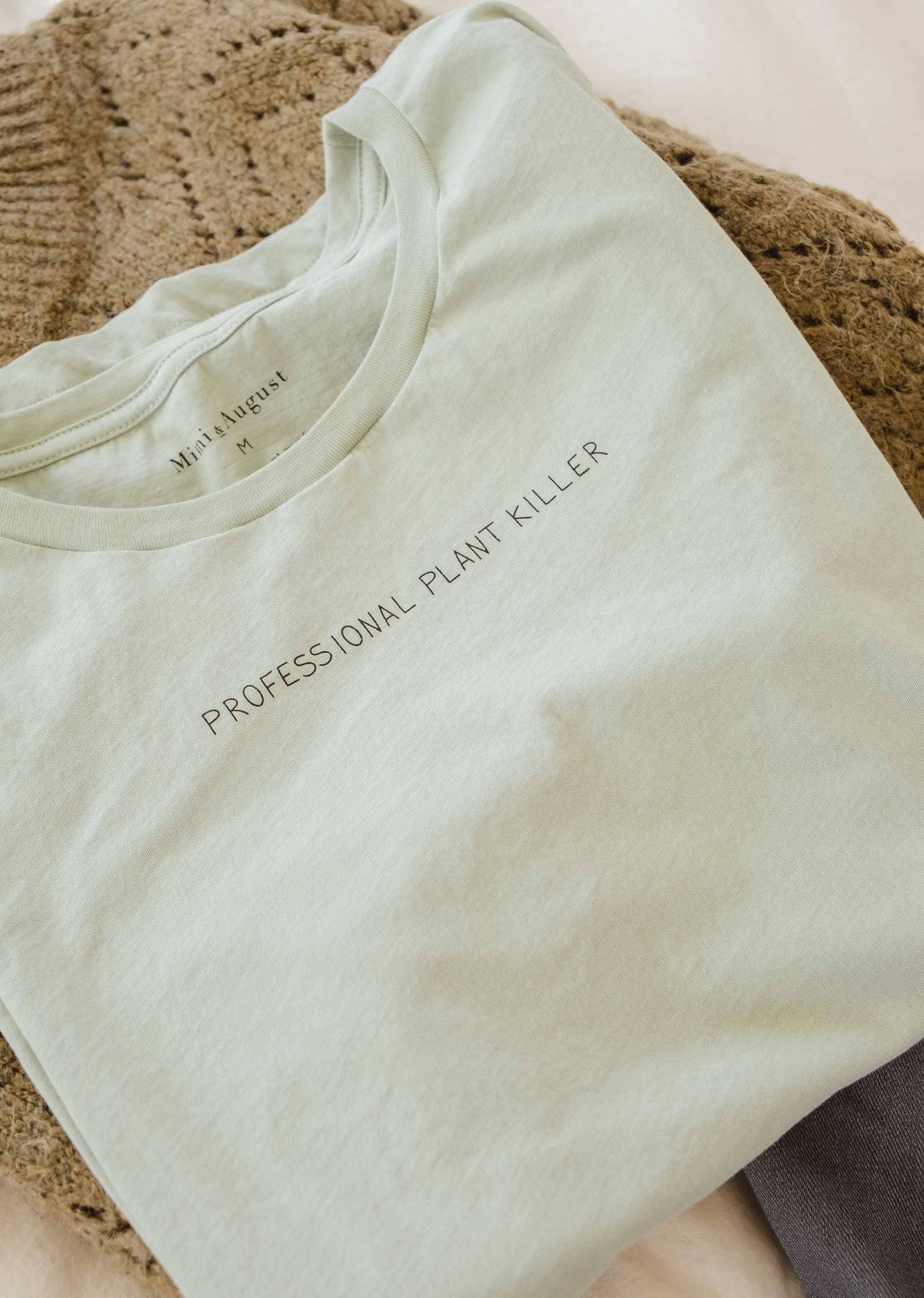 Mimi & August - Professional plant killer T-shirt